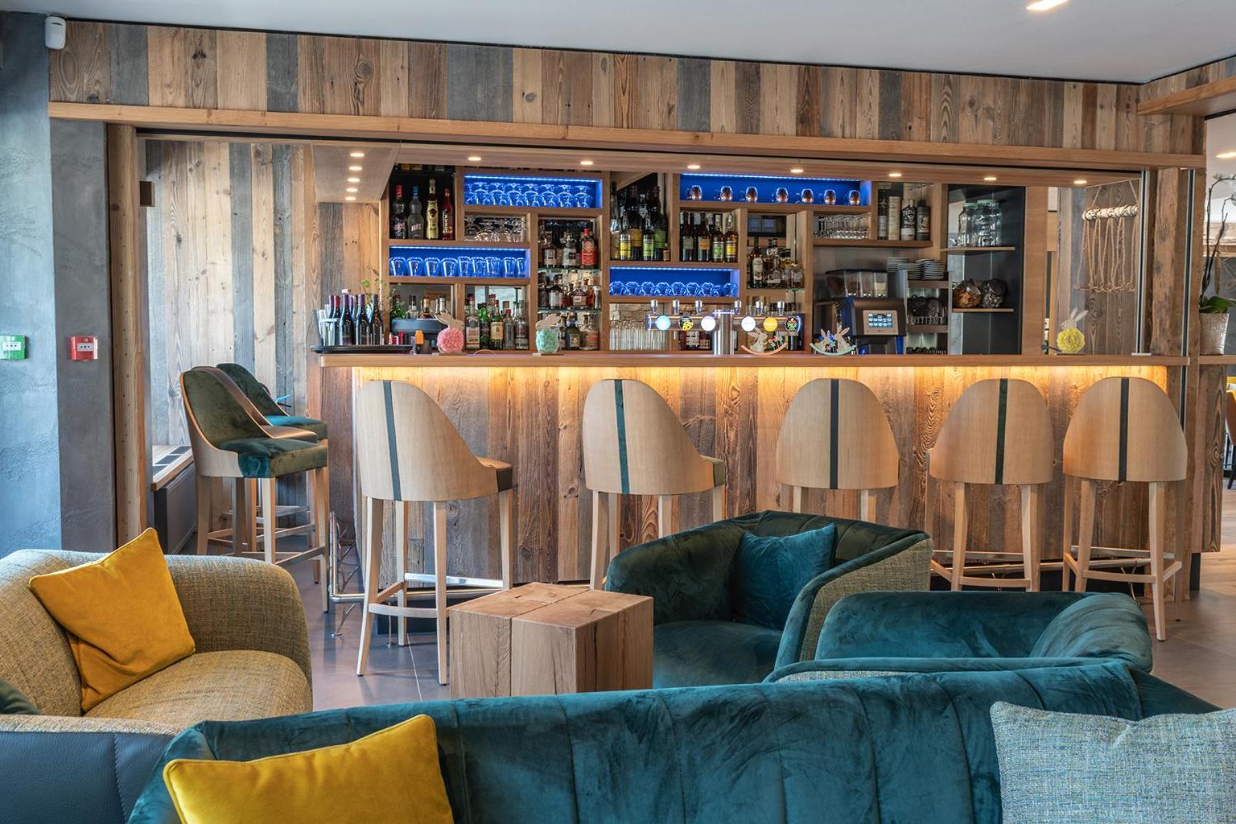 Hotel Interlaken Lounge Bar & Spa Xonrupt-Longemer ภายนอก รูปภาพ